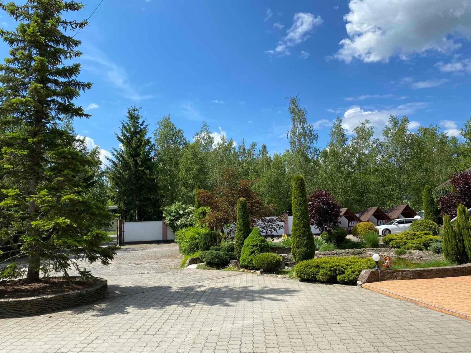Hotel Zoloti Vorota Лалово Екстер'єр фото